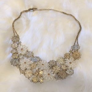 3 for $10❤️ butterfly floral necklace